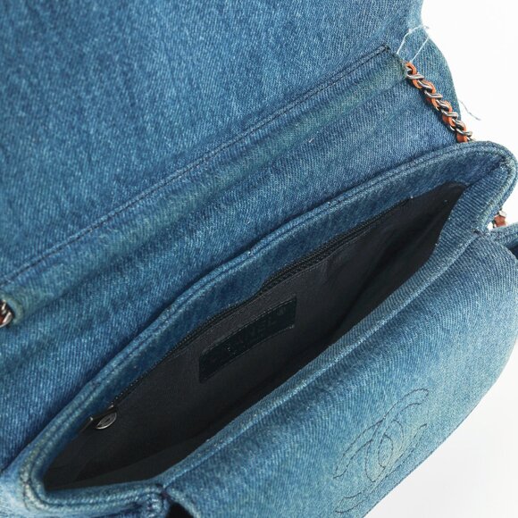 Chanel 15P Blue Denim Fringe CC Medium Flap Bag - Picture 13 of 15